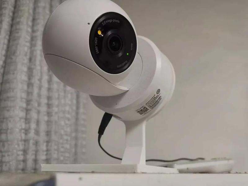 Monitor mount, monitor riser, monitor blind spot mount