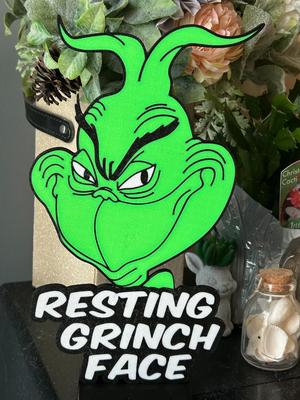 Resting Grinch Face - Holiday Decor