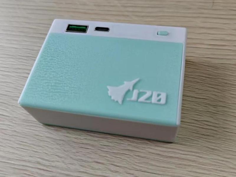 21700 22.5W solderless portable power bank