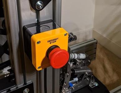 Emergency Stop bracket for 8020 T-profiles