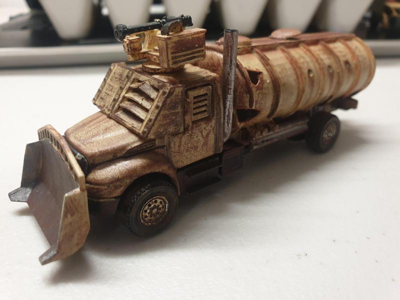 1:64 scale javelin launcher and 50cal