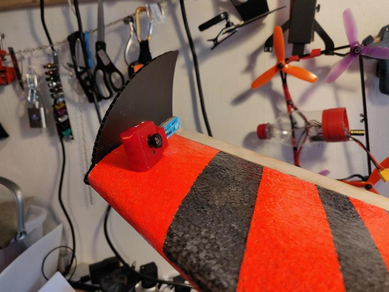 SQ8 case for wings and planes