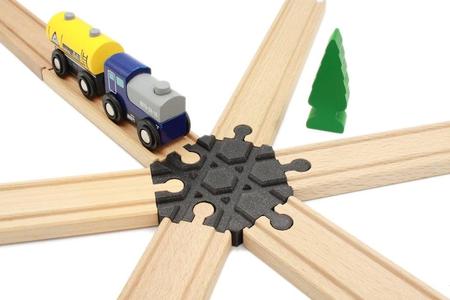 Wooden train track intersection : 6 ways (Brio / Ikea ...)