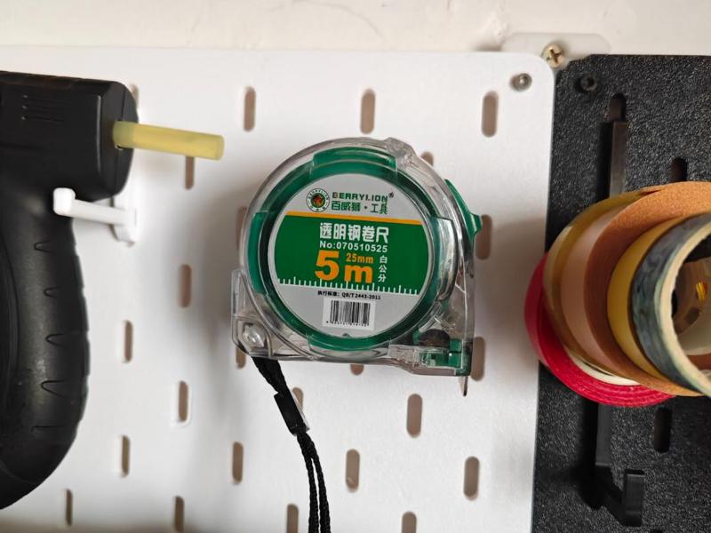 Universal Tape Measure Holder - Compatible with 3mm/5mm Pegboard