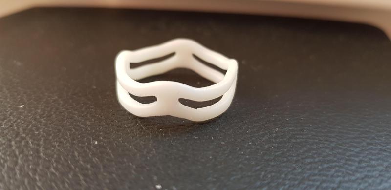 wavy ring