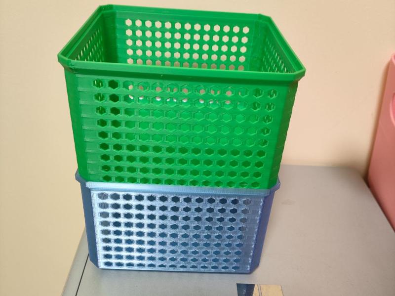 Space-Saving Hollow Storage Box