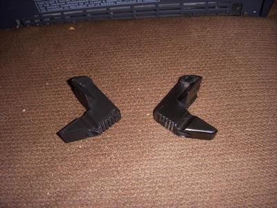 "Legs" for Yamaha EMX2000 Powered Mixing Board