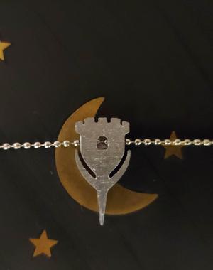 1111 Castle rose pendent!