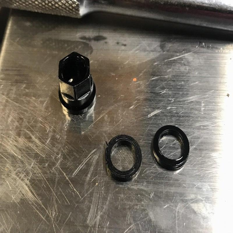 Crush washer for bicycle suspension forks with 8mm shaft