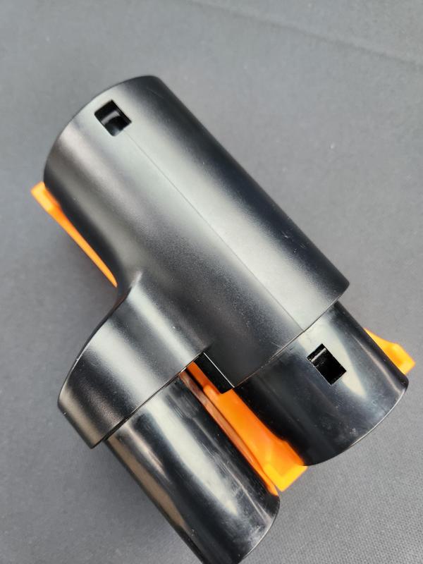 Tesla CCS2 Adapter holder