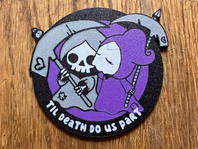 Lady Grim and Sir Grim Coaster - The kiss