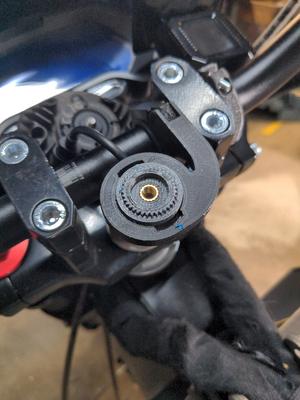 quadlock interface for the best handlebar mount i know