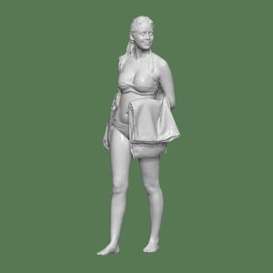 GIRL BEACH PEOPLE CHARACTER DIORAMA