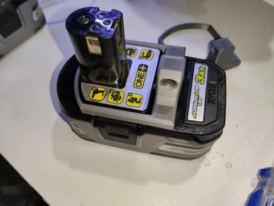 Ryobi Battery Lanyard Clip