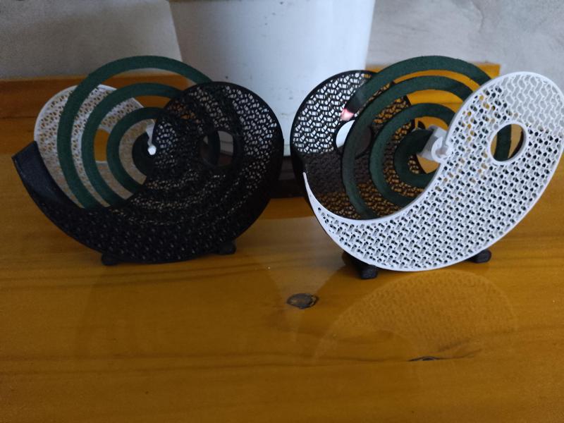 Mosquito repeller with spiral