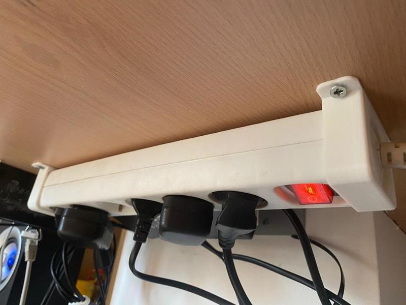 Power strip hanger