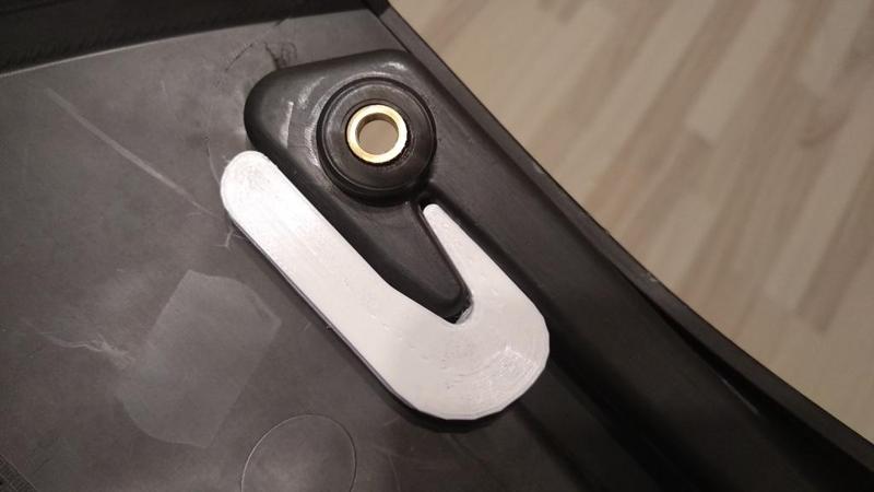 Opel / Vauxhall Vectra C Caravan Rear Blind hook repair set