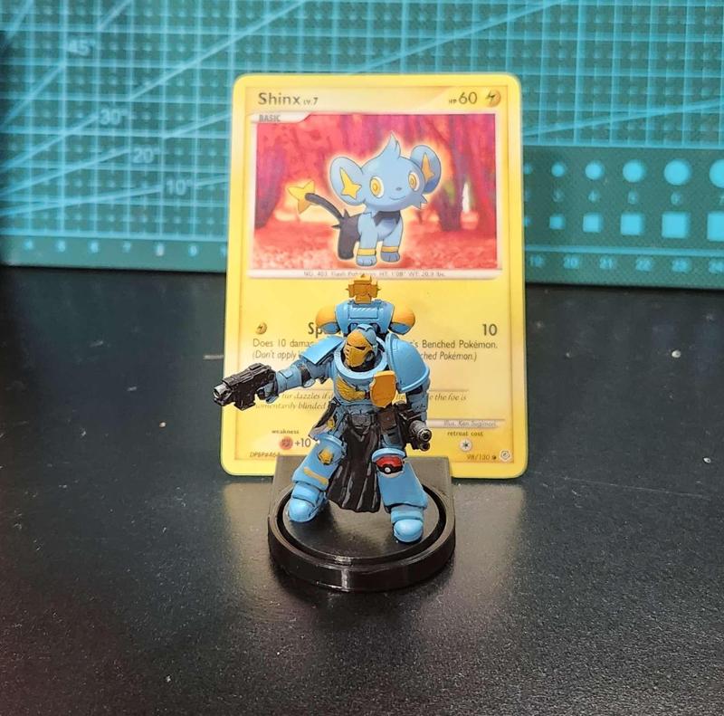 display stand for 32mm base with Pokémon card