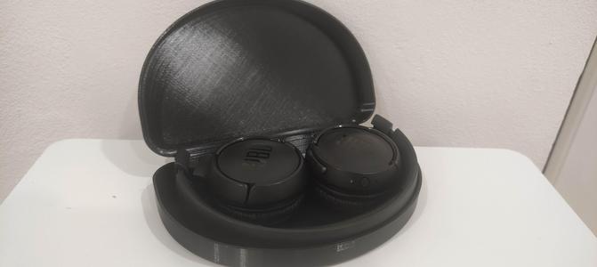Simple headphone box for JBL Tune 520BT
