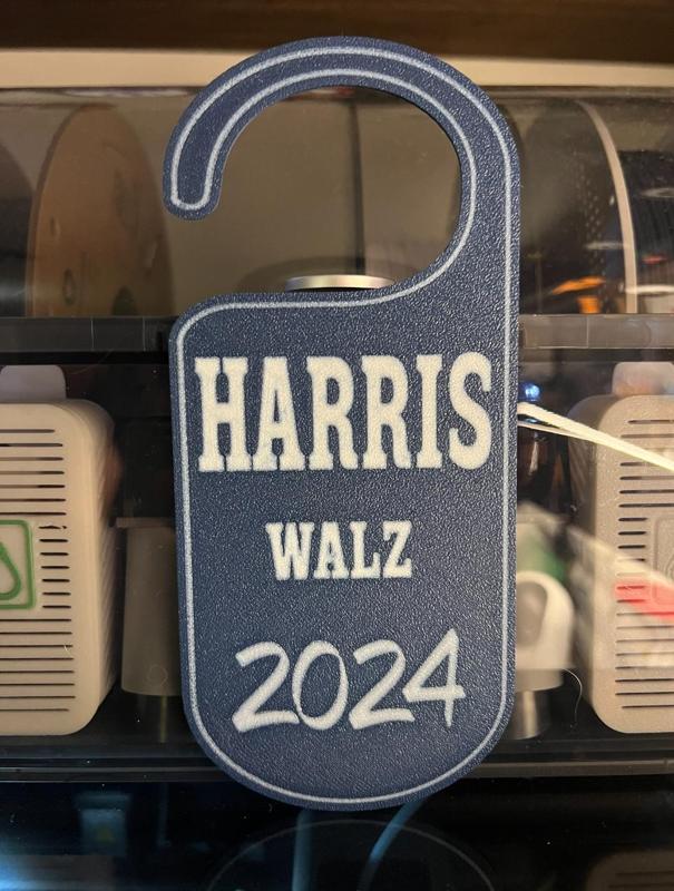 HARRIS/WALZ 2024 DOOR HANGER