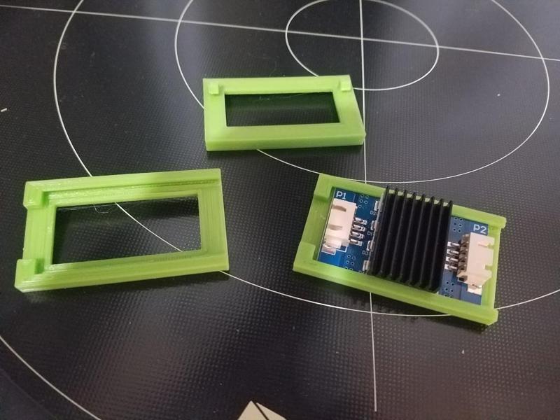 A TL TL Smoother Holder 