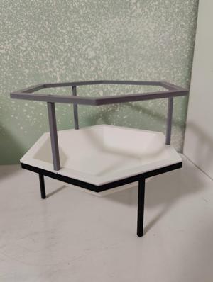 Stacking Hex Supports with Tray
