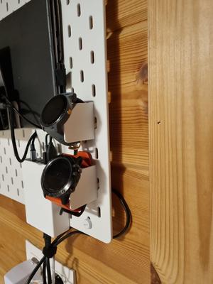 Skadis watch mount/holder