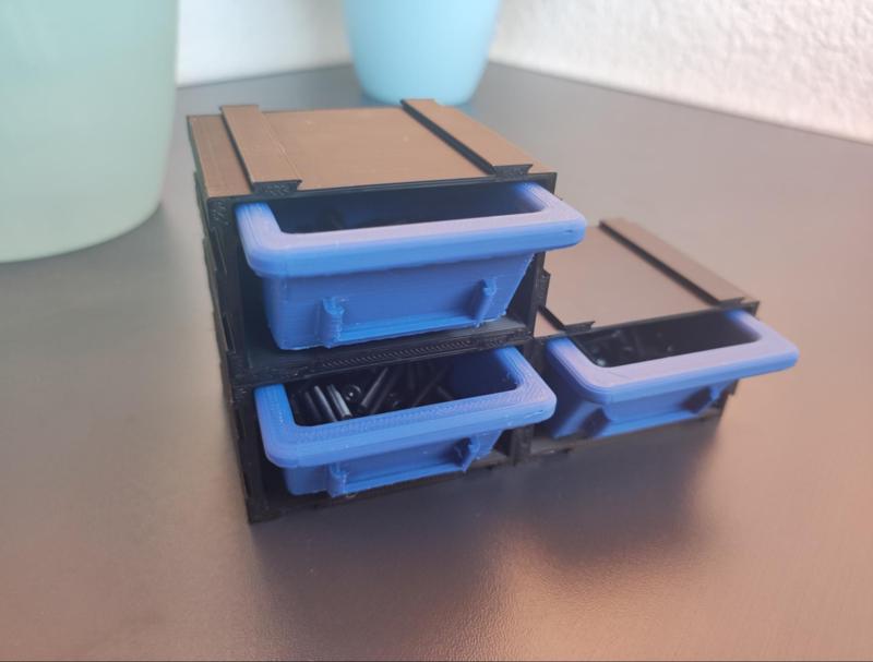 Modular containers