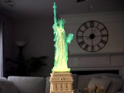 Statue of Liberty Translucent LED Lamp ! 
