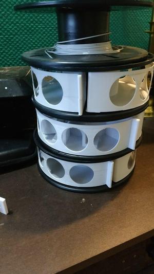 parametrized spool drawer with holes