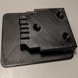 Dewalt 20v tool holder with scuff plate