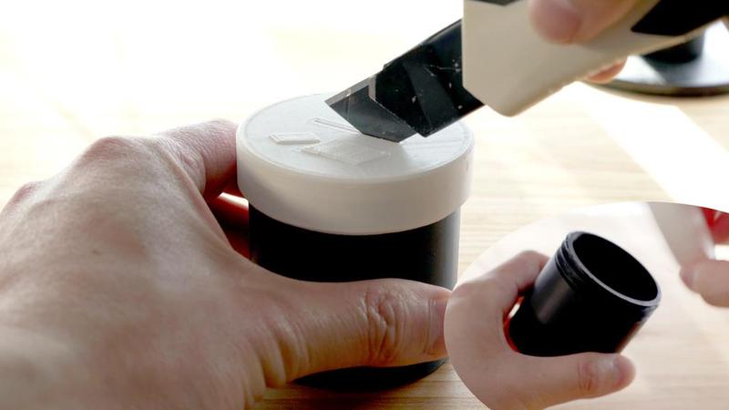 Blade Disposal Case For Cutter Knife "POKI"