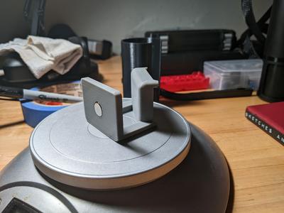 Banglejs2 Watch Stand with Magnetic Bottom