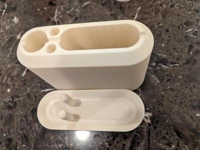 Toothbrush Holder for One Secured Base