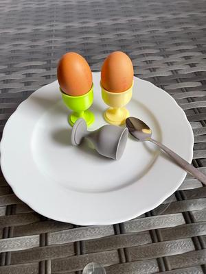 Eggcup / Eierbecher