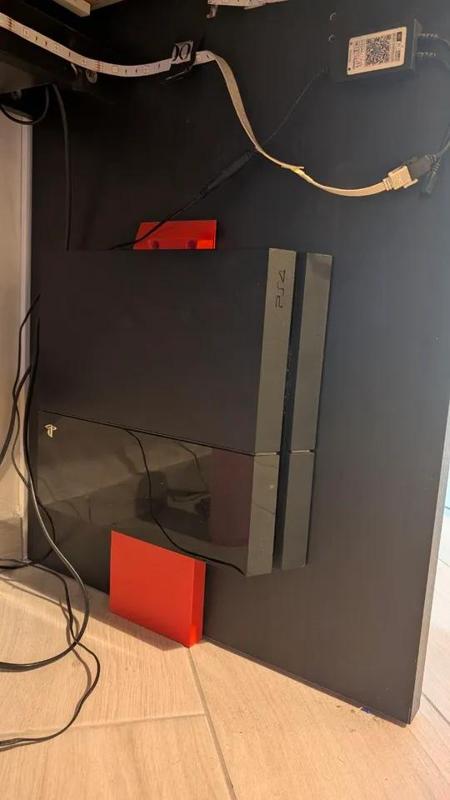 ps4 holder   
