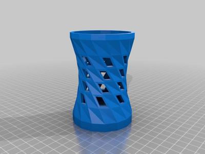 DECORATIVE VASE
