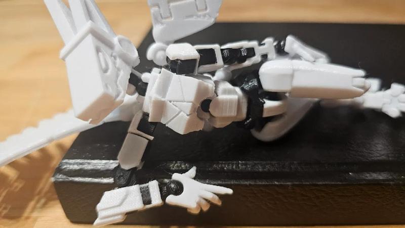 "Protogen themed" Chest armor for Dummy 13 + Battle damaged variant   