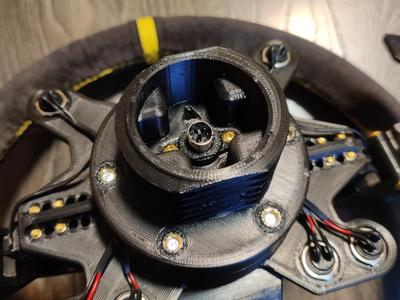 Thrustmaster steering wheel DIN plug adapter 70mm