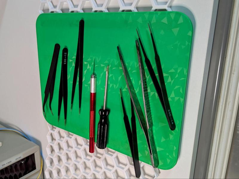 HSW Magnetic Panel – Versatile Holder