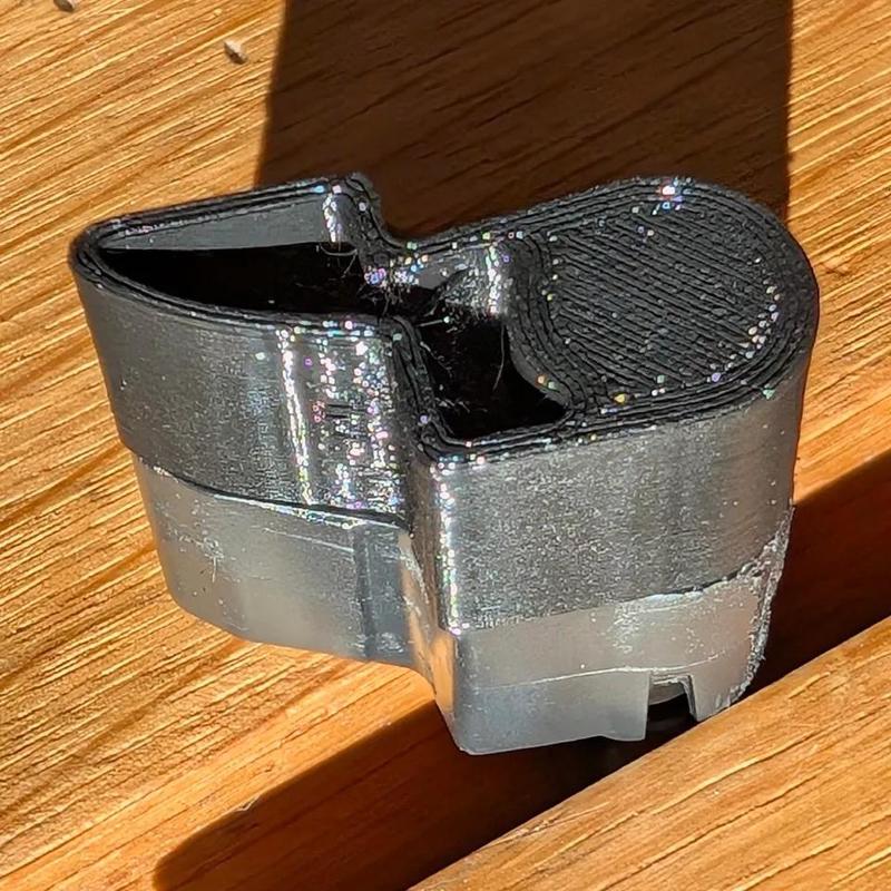 Citroen C3 Picasso Magnetklappe Gepäckraumboden / Rücksitzlehne. Citroen C3 Picasso magnetic flap luggage compartment floor / rear seat backrest.   