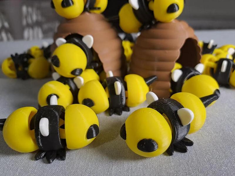Cute articulated bees - no MMU, no AMS   