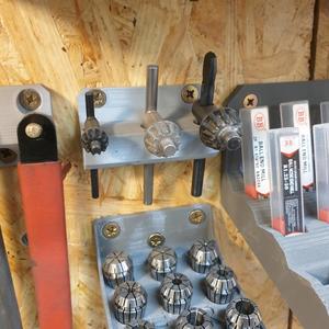 Chuck key set wall mounted bracket