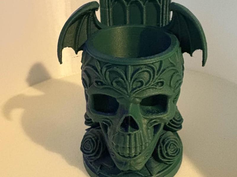 Skull jewelry holder