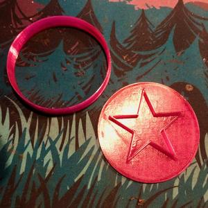 Round Cookie Cutter with Star Stamp