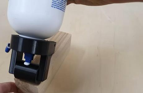 Glue Spreader
