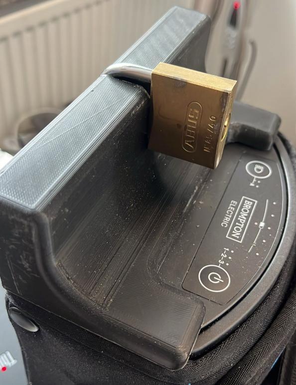 Brompton Battery Handle Cover (Anti-theft device to protect the battery and the battery bag)