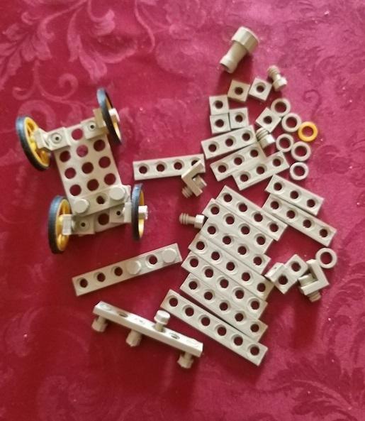 Meccano construction system