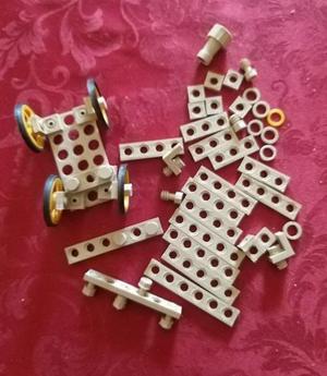 Meccano construction system
