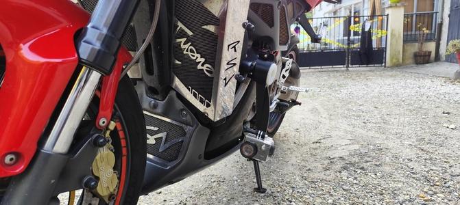 Gopro Aprilia RSV 1000